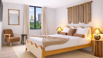 Een strijkplank/strijkijzer, reisbedje, wifi, beddengoed