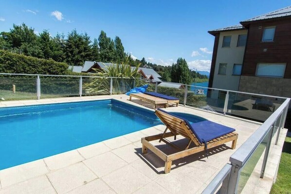 Indoor pool, outdoor pool