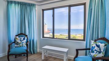 Kahden hengen executive-huone, merinäköala | Tallelokero huoneessa, ilmainen Wi-Fi