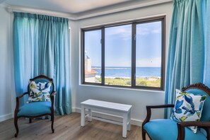 Executive Double Room, Sea View | In-room safe, free WiFi - Sandbaai Country House (Sandbaai)
