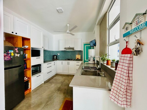 Microwave, oven, stovetop