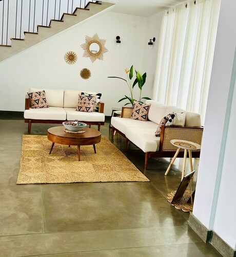 Villa 316, Beach‑Vibe Urban Villa – Entire House Spacious Boho Sri Lanka Getaway
