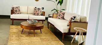 Villa 316, Beach‑Vibe Urban Villa – Entire House Spacious Boho Sri Lanka Getaway