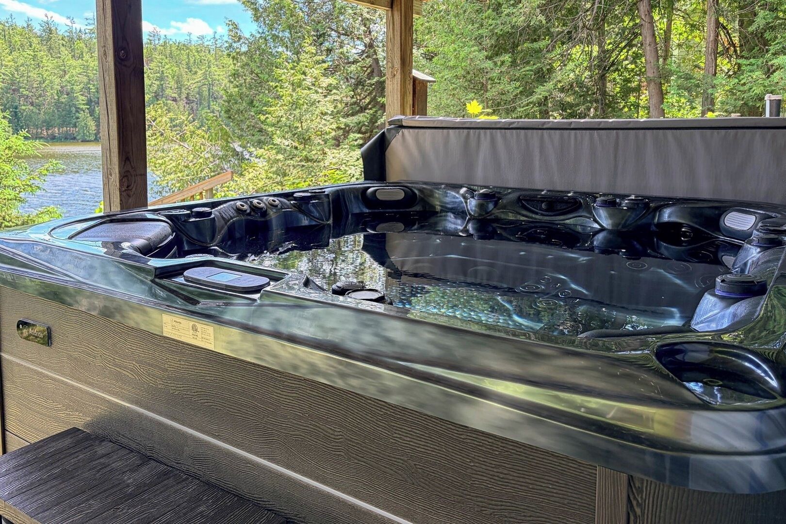 Welcome to Four Mile Memories - Hot tub with a View of Four Mile Lake