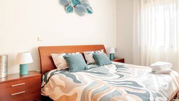 1 quarto, ferros/tábuas de passar roupa, Wi-Fi, roupa de cama