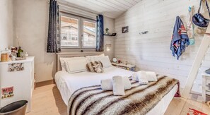 4 Schlafzimmer, WLAN, Bettwäsche