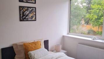 3 soverom, wi-fi og sengetøy