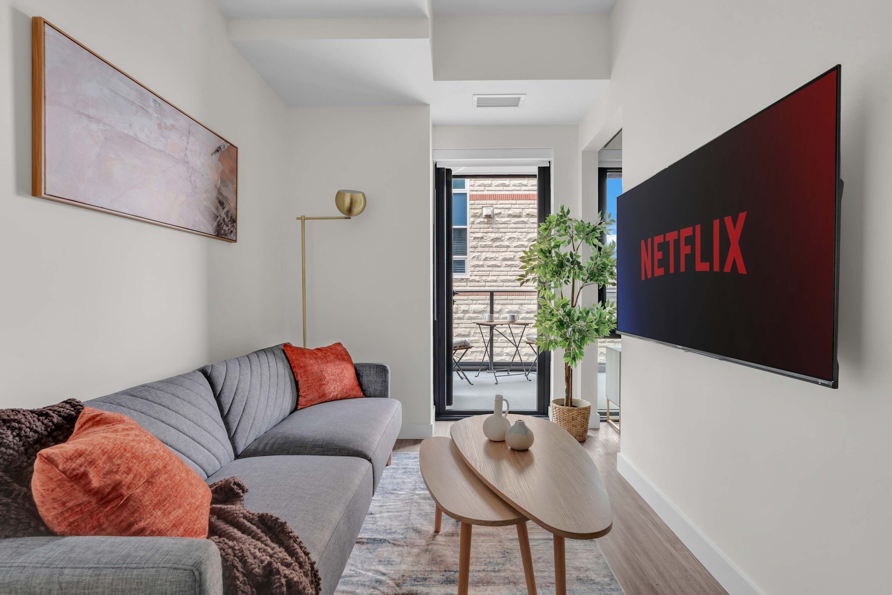 Télévision, espaces bureaux