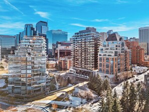 Exterior - Central River Luxe, Gym (Calgary)