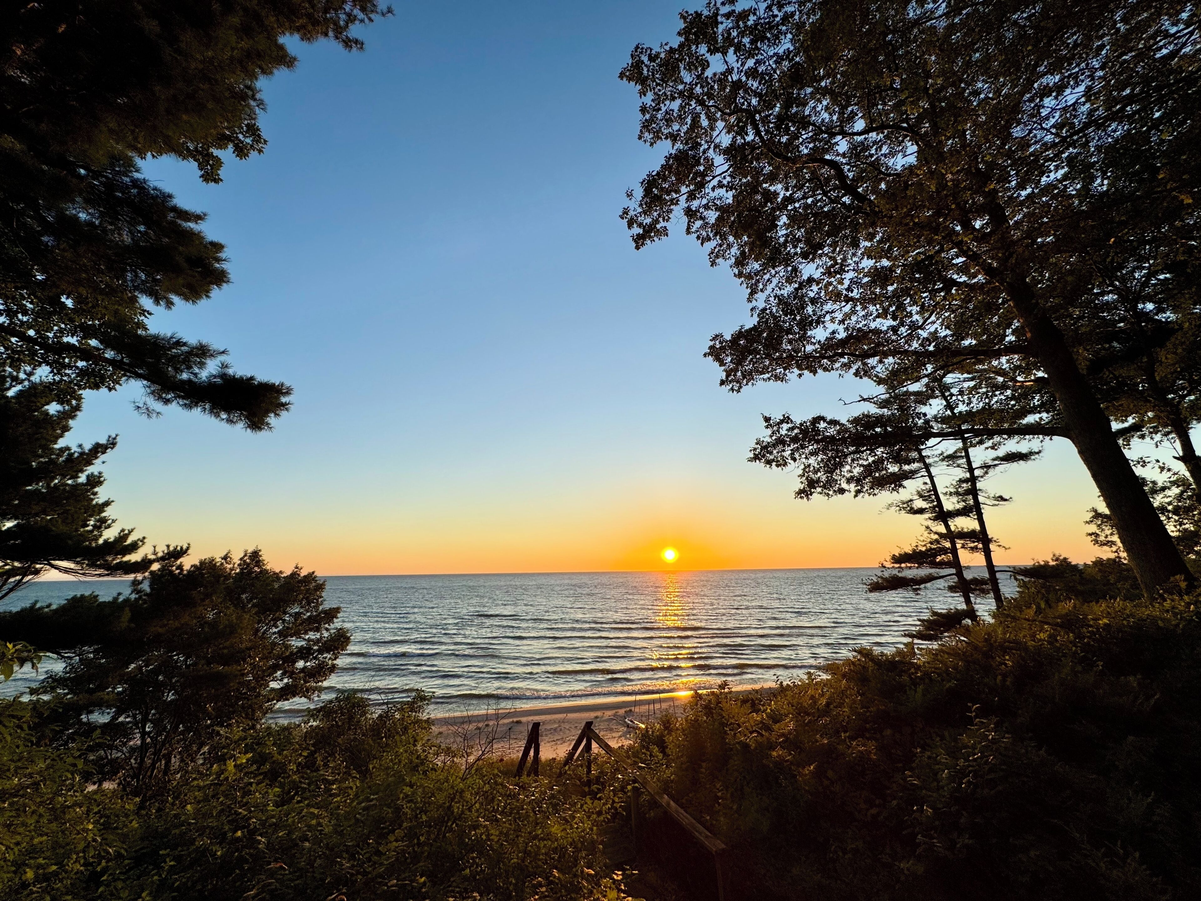 Am Strand, Liegestühle, Strandtücher