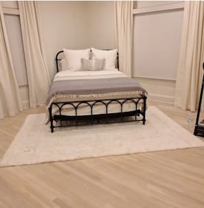 3 chambres, fer et planche à repasser, Wi-Fi, literie fournie