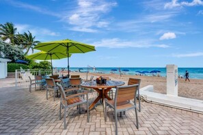 Beach - 1 Bedroom Suite on the Beach (Fort Lauderdale)
