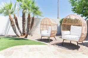 Terrace/patio - Pool, Bikes & Waterfall - Near Old Town & Arcadia (Scottsdale)