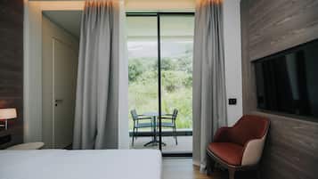 Standard Twin Room, Balcony, Courtyard View | Free WiFi