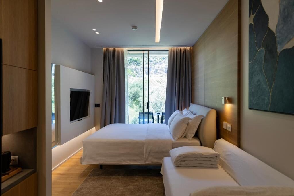Deluxe Double Room, Balcony, Courtyard View