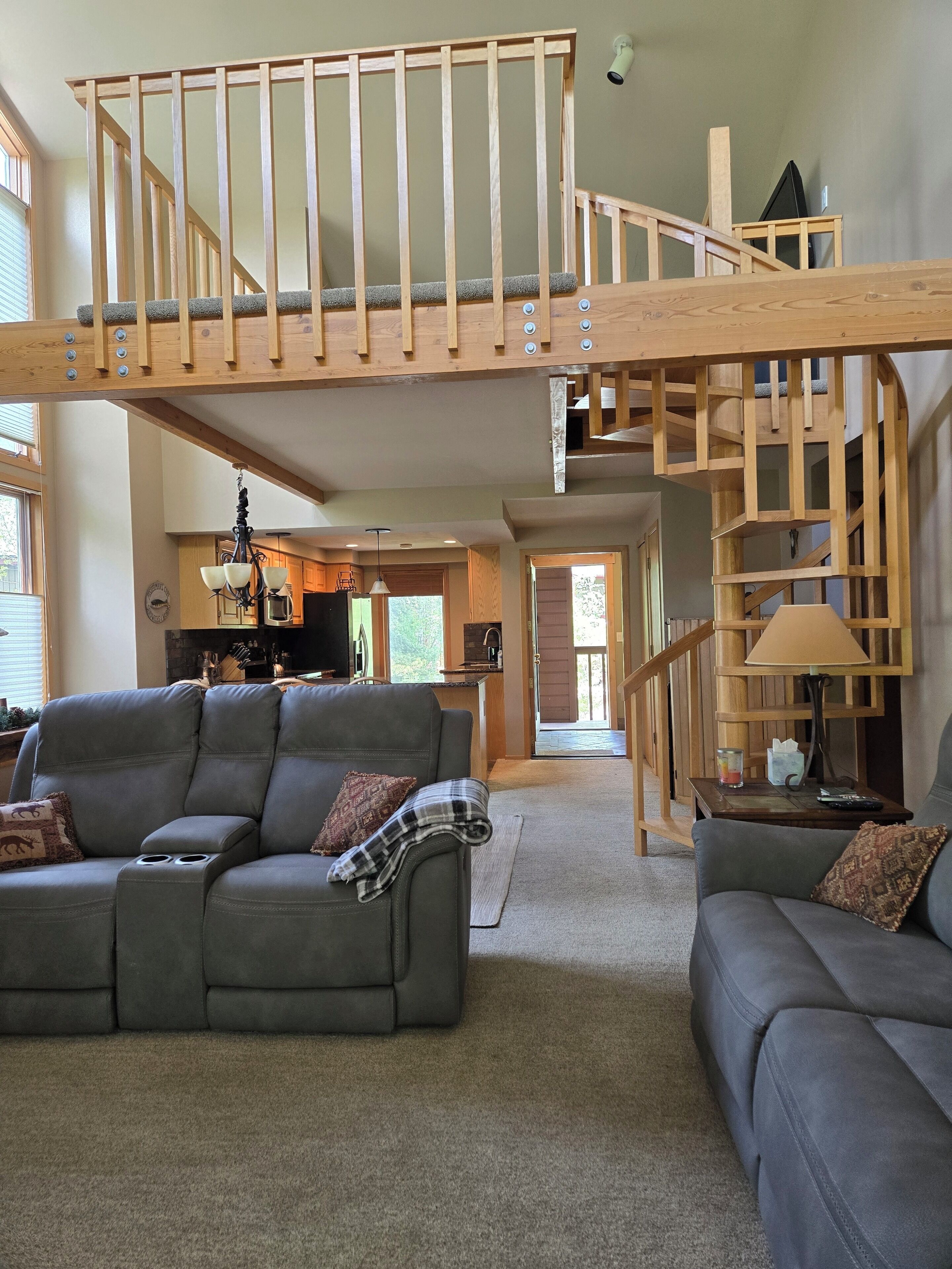 TV, fireplace, DVD player