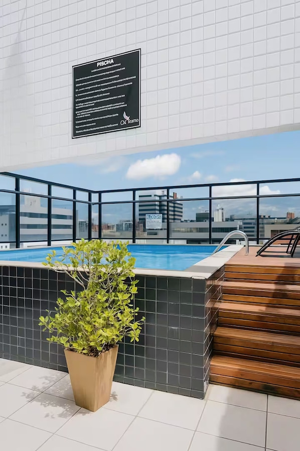 Pool - Complete apartment in a top location - close to the beaches! (Jatiúca Maceió)