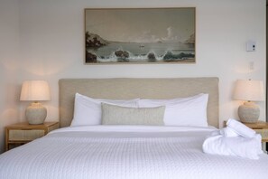WiFi, bed sheets