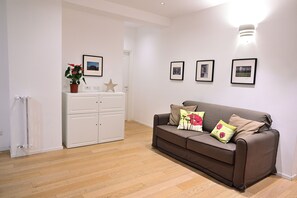 Apartment | Living area - At Home Navona (Rome)