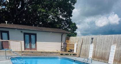 Knob Creek Falls -Private Inground Pool! Best Location in the city!