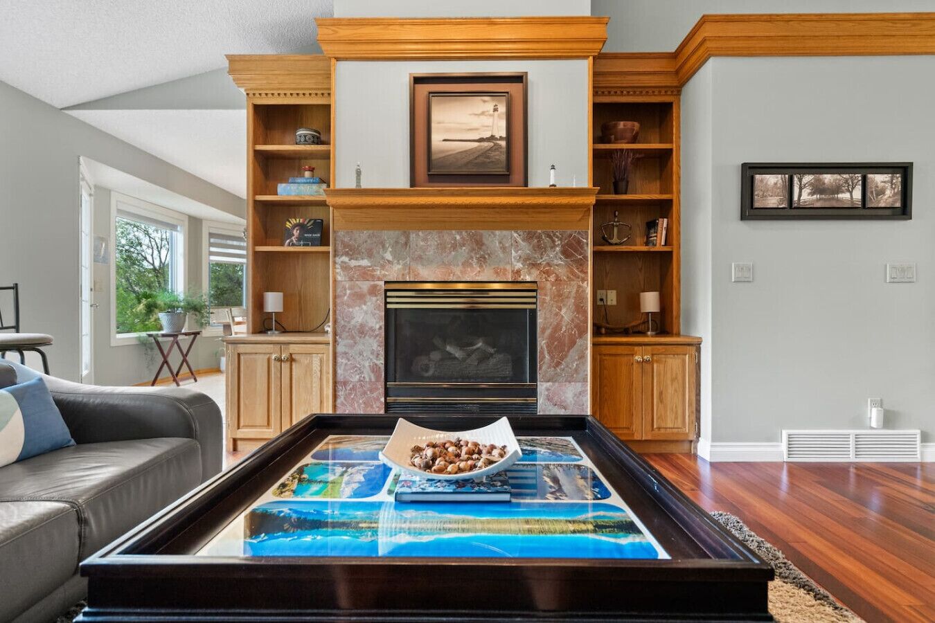 TV, fireplace, stereo