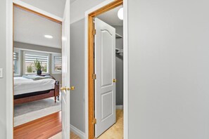 4 bedrooms