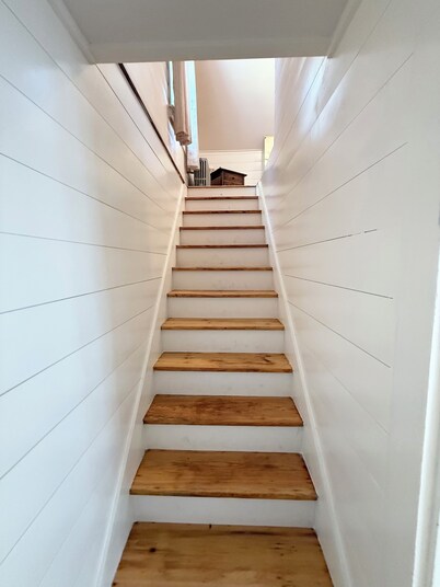 The Cottage On The Grove