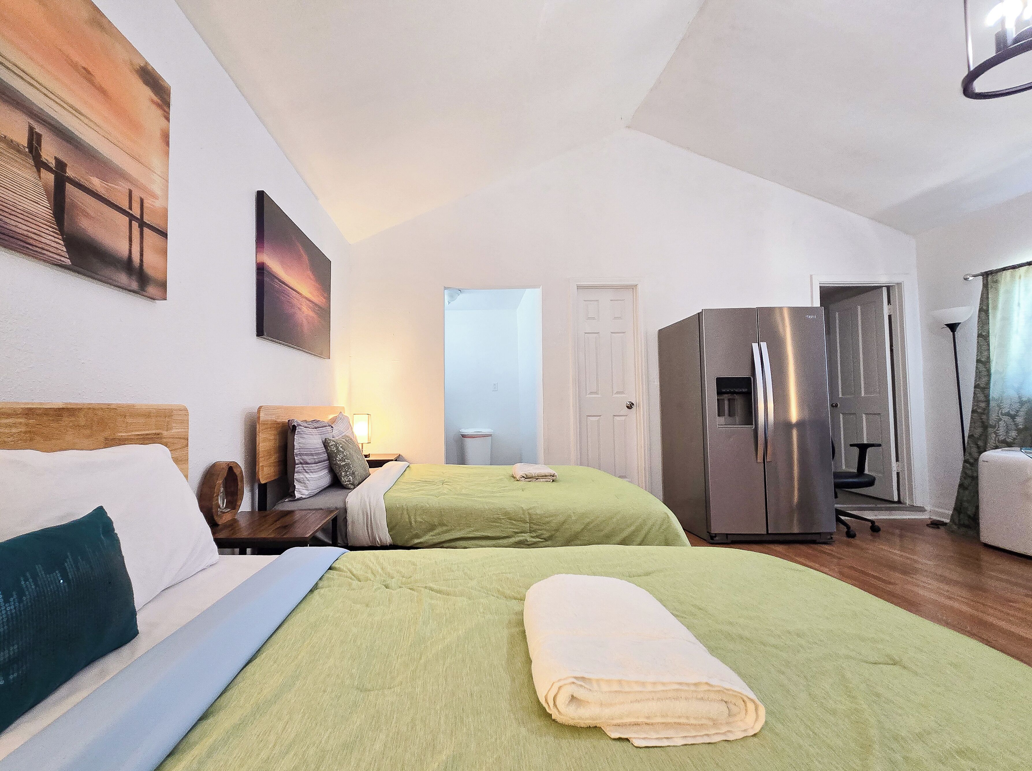 1 chambre, bureau, Wi-Fi gratuit, draps fournis