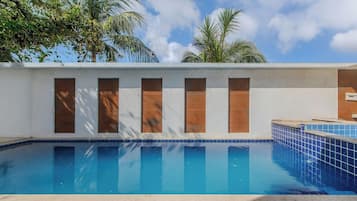 Appartement | Piscine | Piscine extérieure