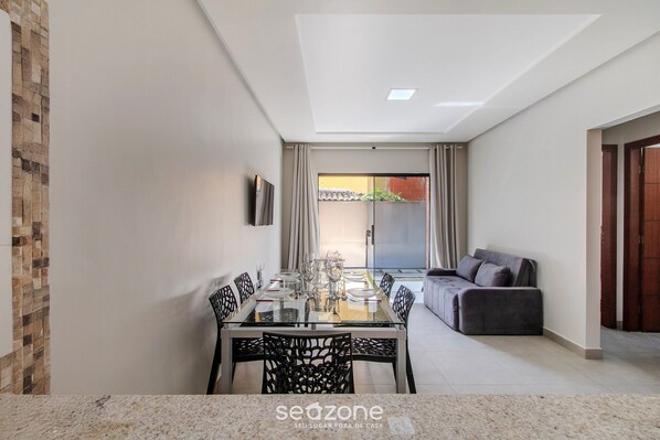Basic Apartment | Interior