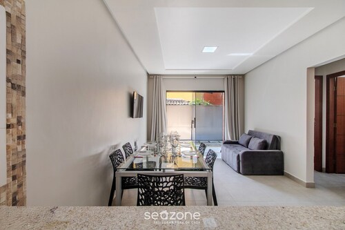 Apartamento Moderno a 280m da Praia AST0103