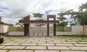 Khuôn viên nơi lưu trú