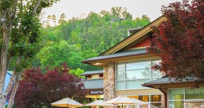 The Greystone Lodge on the River