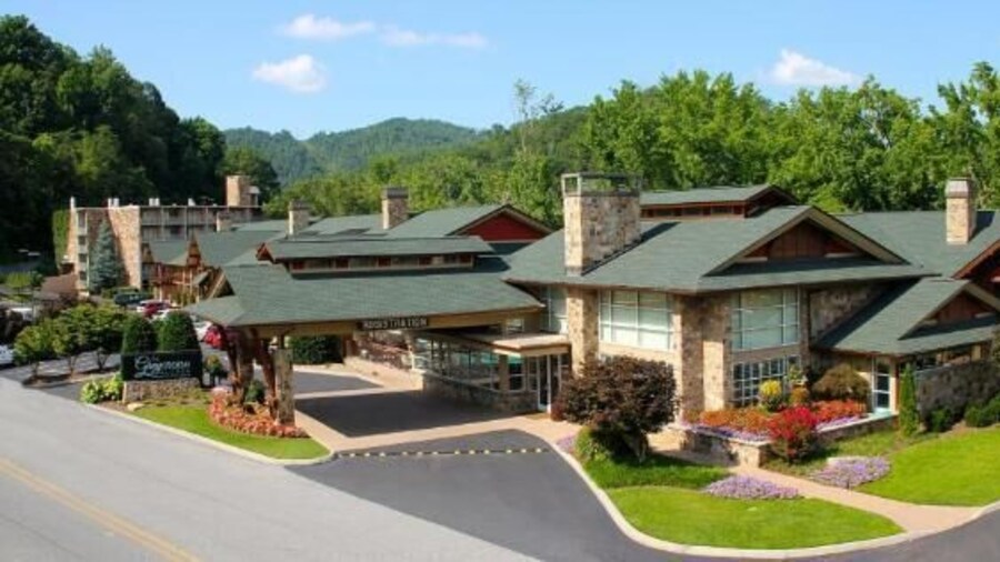 The Greystone Lodge on the River