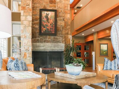 The Greystone Lodge on the River