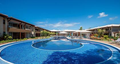 Charming Apartment With Pool View! Bio0079