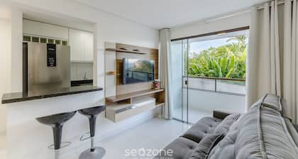 Apartment in Building With Swimming Pool Blt0007