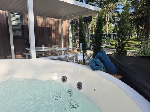 Casa Sallandia With Outdoor Wellness!