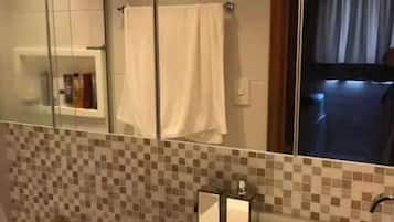 Handtücher, Toilettenpapier