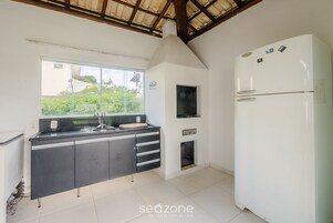 Basic Villa | Private kitchen