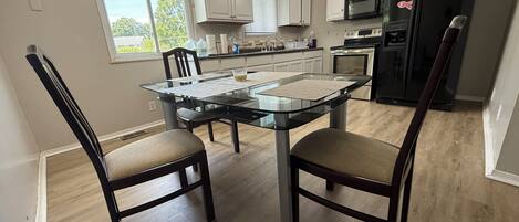 Mikrowelle, Ofen, Herdplatte