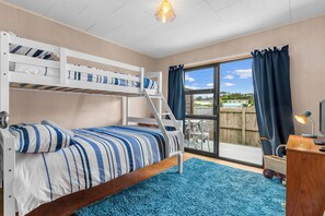 3 Schlafzimmer, Bügeleisen/Bügelbrett, WLAN, Bettwäsche