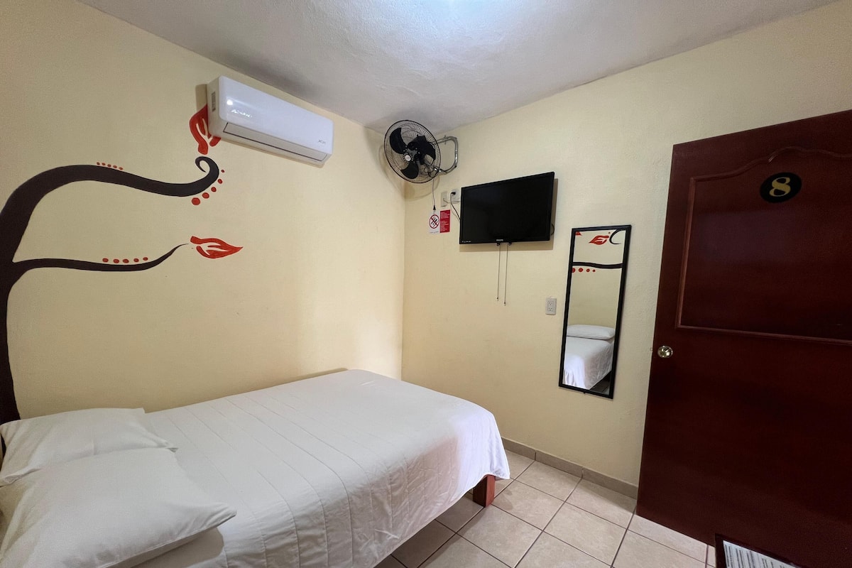 Standard Room | Free WiFi