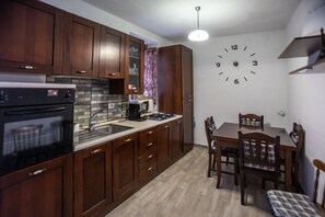 Microwave, coffee/tea maker