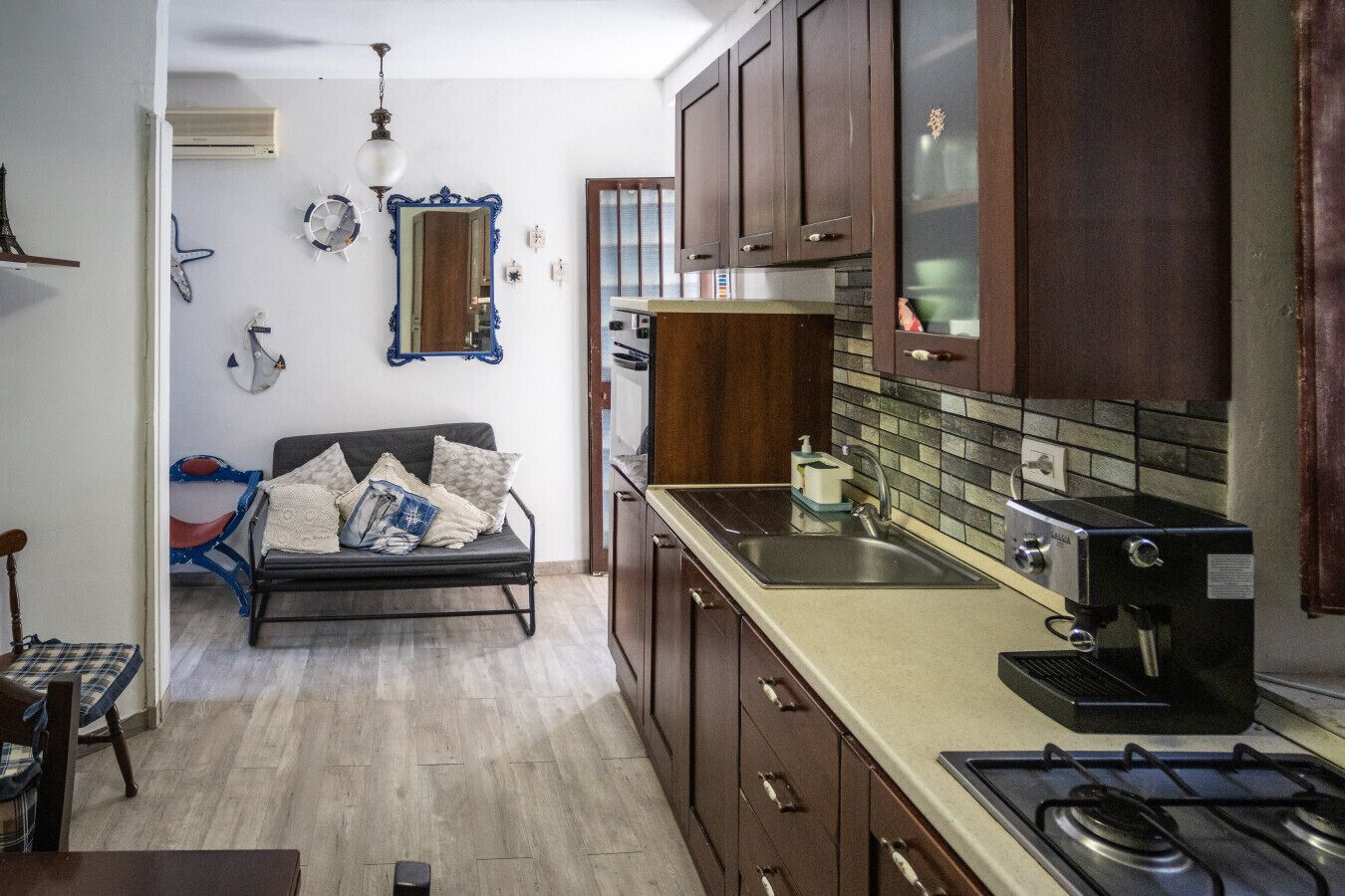 Microwave, coffee/tea maker