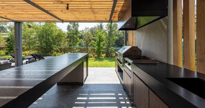 Exklusiv villa - utsikt mot bergen | Terrass/Patio