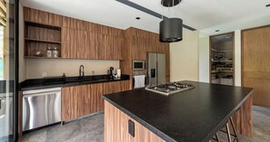 Exclusive Villa, Mountain View | Private kitchen