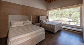 Exclusive Villa, Mountain View