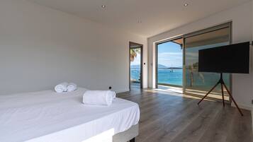 3 Schlafzimmer, BĂŒgeleisen/BĂŒgelbrett, kostenloses WLAN, BettwĂ€sche