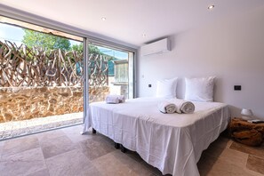 3 chambres, fer et planche à repasser, accès au Wi-Fi (inclus)